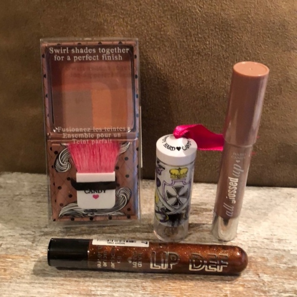 4 Pieces of Hard Candy Make Up Bundle